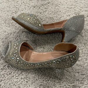 Bella Marie Glittering Silver Dress Shoes